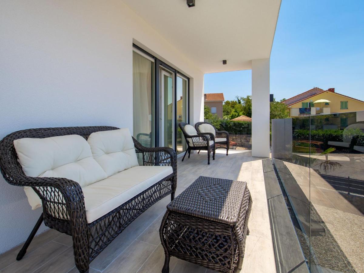 Holiday Home Villa Palma - Krk148 By Interhome ปิเนซิตซี ภายนอก รูปภาพ