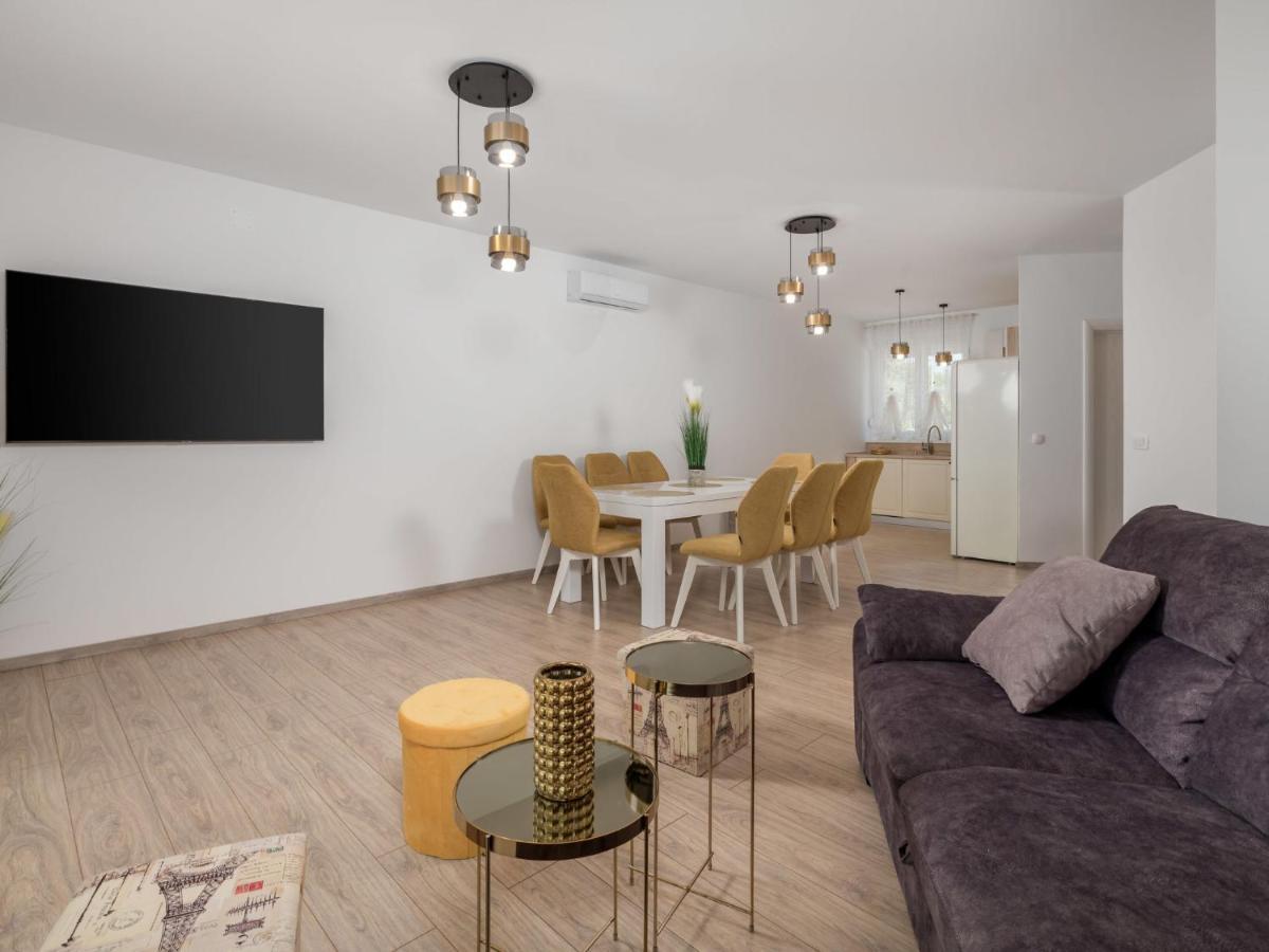 Holiday Home Villa Palma - Krk148 By Interhome ปิเนซิตซี ภายนอก รูปภาพ