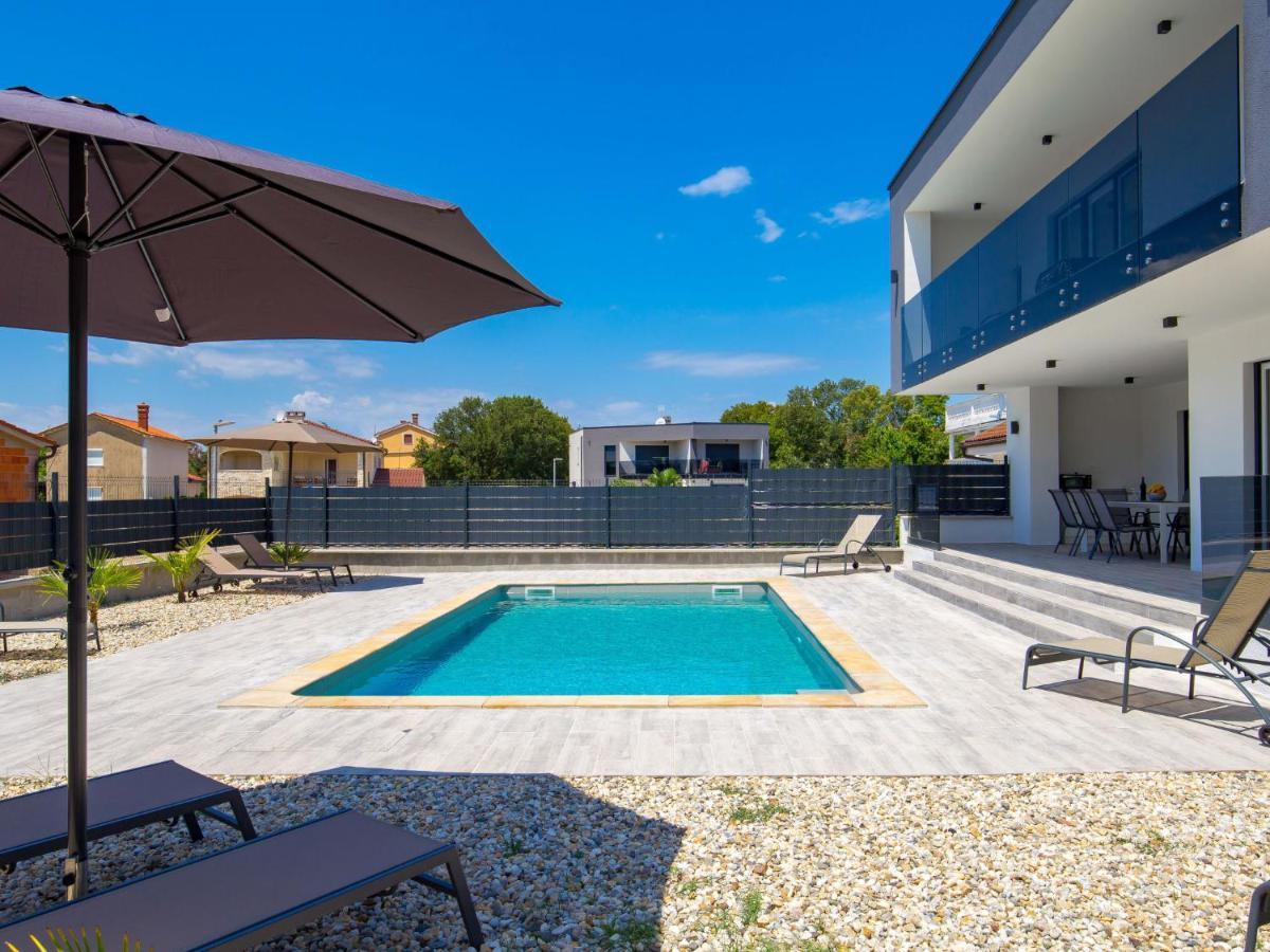 Holiday Home Villa Palma - Krk148 By Interhome ปิเนซิตซี ภายนอก รูปภาพ
